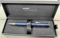 Kugelschreiber LAMY studio imperialblau…